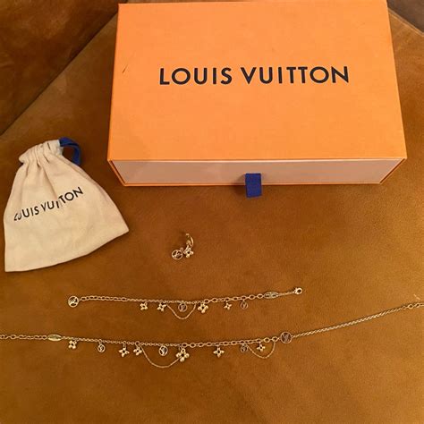 louis vuitton blooming supple bracelet dupe